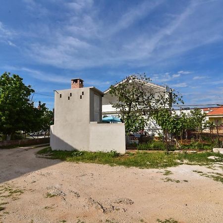 Apartament Nena Sukošan Zewnętrze zdjęcie
