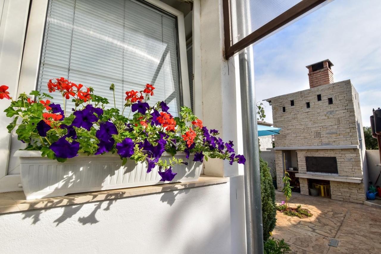 Apartament Nena Sukošan Zewnętrze zdjęcie