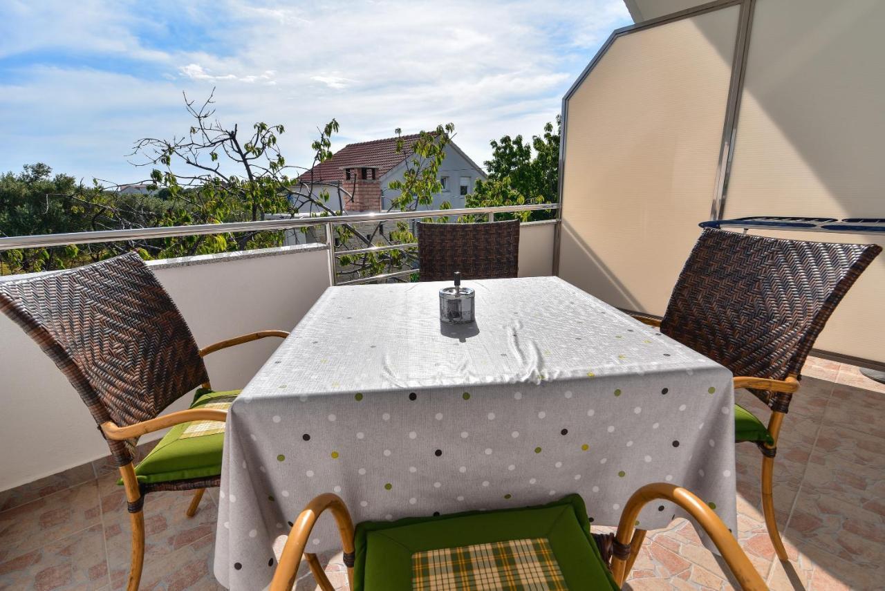 Apartament Nena Sukošan Zewnętrze zdjęcie