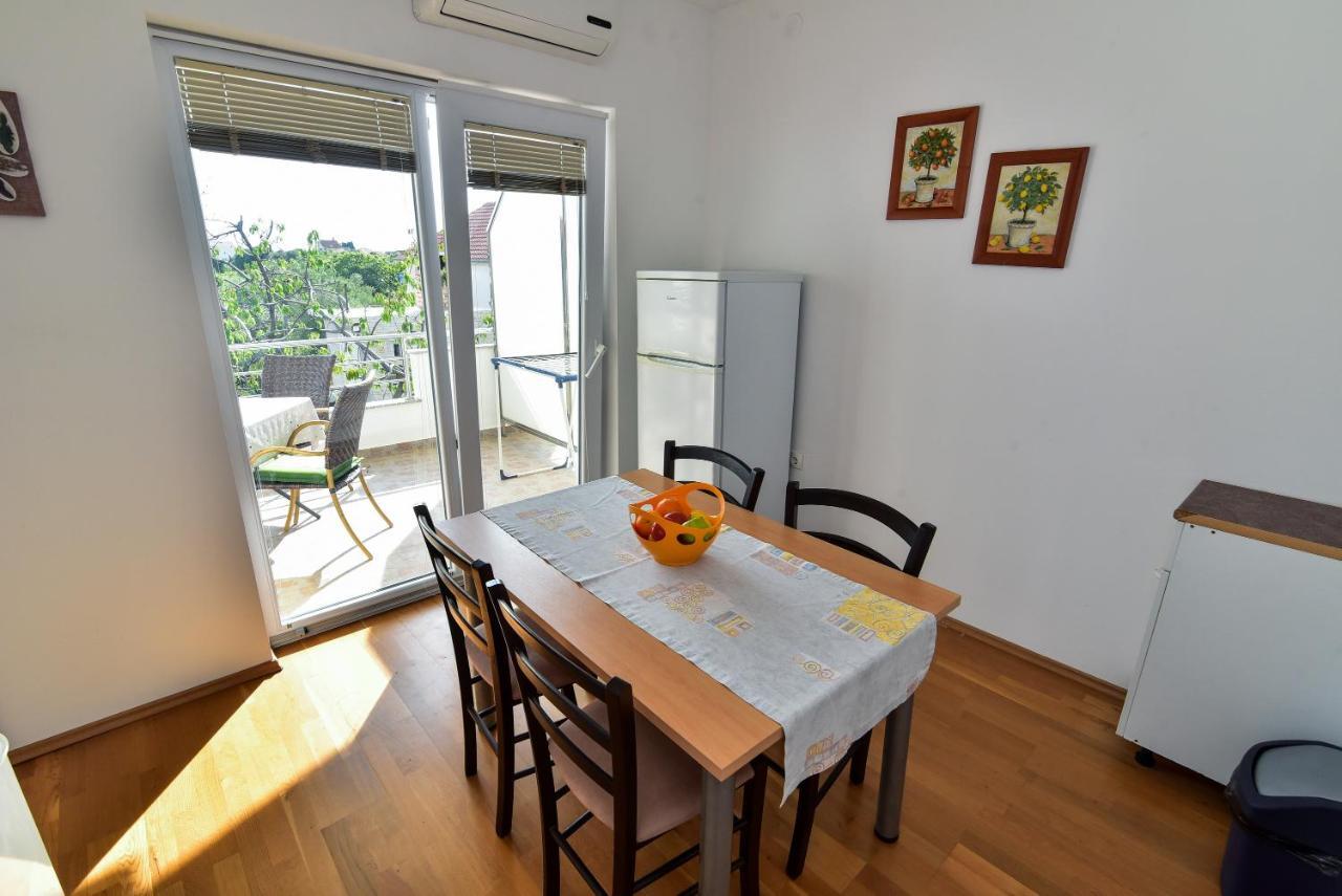Apartament Nena Sukošan Zewnętrze zdjęcie