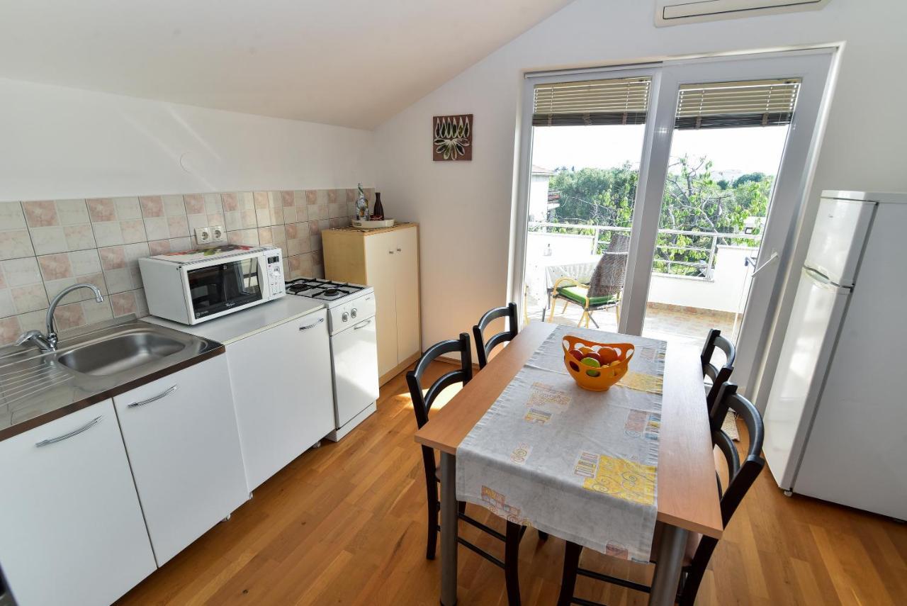 Apartament Nena Sukošan Zewnętrze zdjęcie