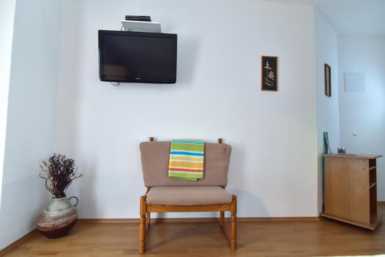Apartament Nena Sukošan Zewnętrze zdjęcie